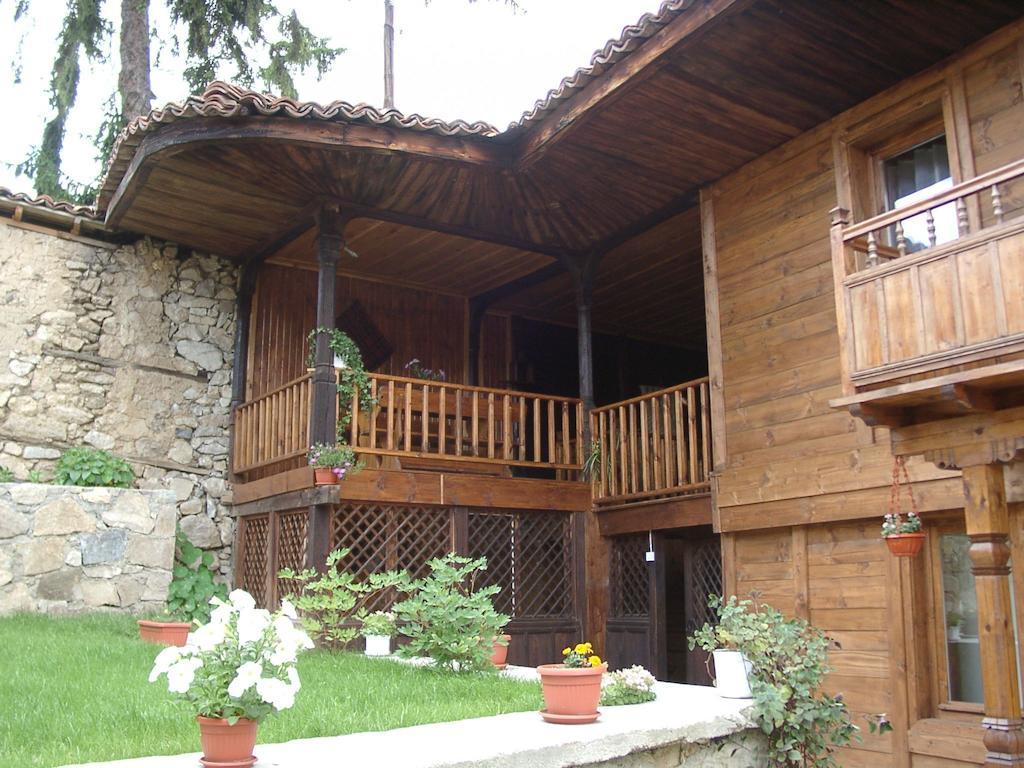 Sarafova Guest House Koprivshtitsa Exterior photo